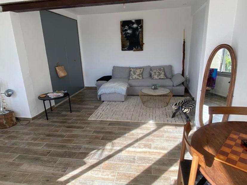 Maison Plein Sud Sur Les Toits Au 2 Terrasses มงตาญัค ภายนอก รูปภาพ